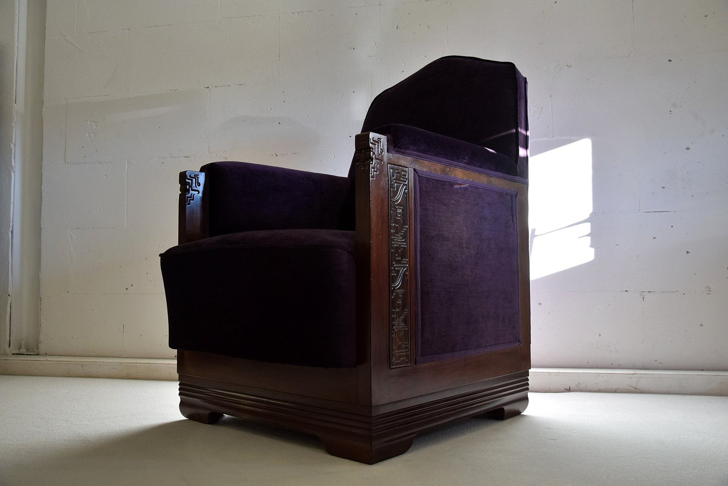 Art Deco Mahogany and Purple Velvet Lounge Chairs by Carel Adolph Lion Cachet, Set of 2, 1930s