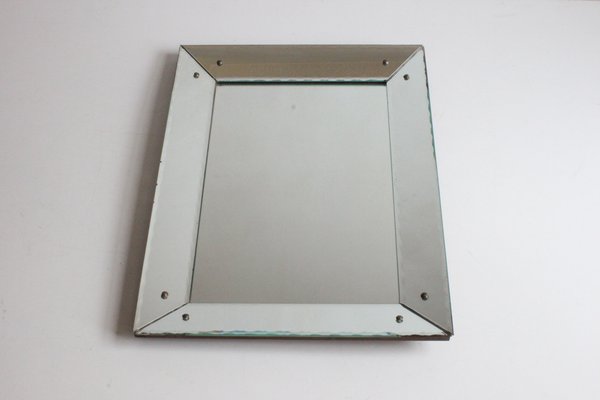 Art Deco Mirror with Scalloped Edges-PLT-1385453