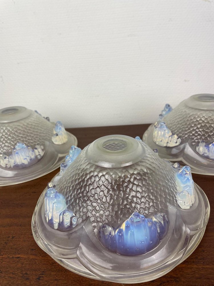 Art Deco Opalescent Pressed Ice Glass Lampshades from Ezan, France, 1930s, Set of 4