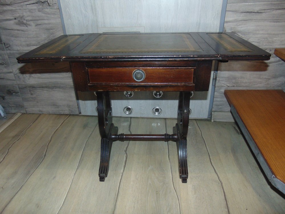 Art Deco Pre-War Foldable Table