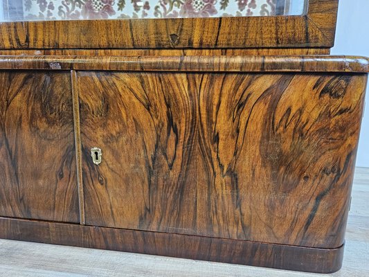 Art Deco Showcase in Walnut Root with Lateral Doors and Shelves, 1940-ZUW-1815375