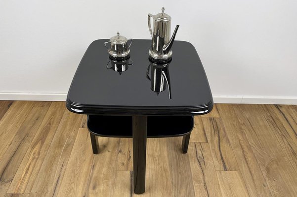 Art Deco Side Table in High Gloss Black Lacquer, 1940s, Germany-VMP-1087825