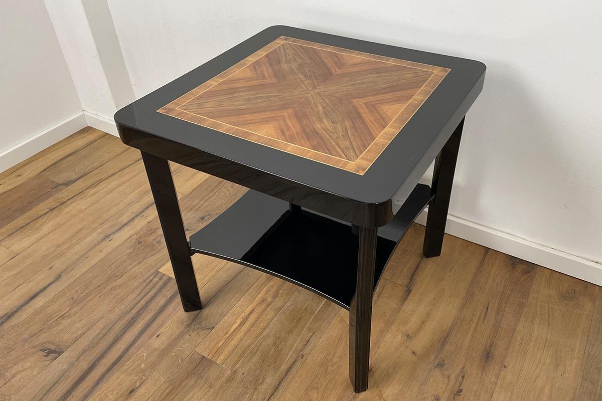 Art Deco Side Table with Walnut and Black Piano Lacquer