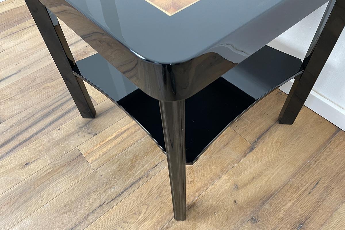 Art Deco Side Table with Walnut and Black Piano Lacquer