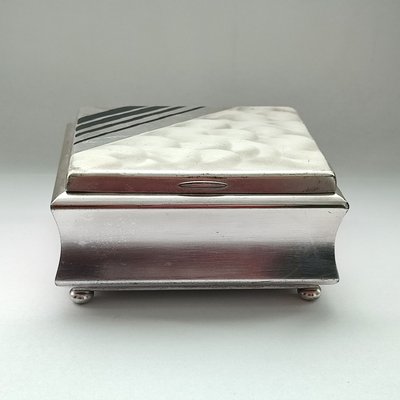 Art Deco Silver Plate and Black Enamel Cigarettes Box with Lid froim WMF Ikora-YGE-1425045