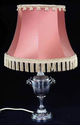 Art Deco Silvered Goats Rose Table Lamp with Pink Silk Lampshade, 1930s-NGU-1820010