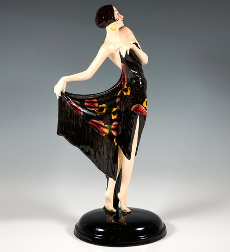 Art Deco Spanish Figure with Shawl by Josef Lorenzl for Goldscheider, Vienna, 1929