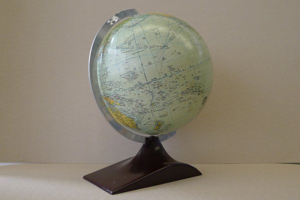 Art Deco Streamline Globe on Bakelite Stand from JRO Verlag, 1950s-VRE-592335