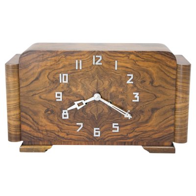 Art Deco Walnut Mantel Clock from Mauthe, 1930s-TZ-1770669