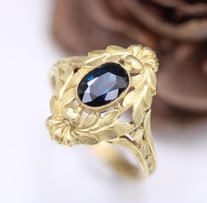 Art Nouveau 18 Karat Yellow Gold Ring with Sapphire, 1890s-OLU-1817128