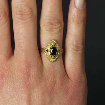 Art Nouveau 18 Karat Yellow Gold Ring with Sapphire, 1890s-OLU-1817128