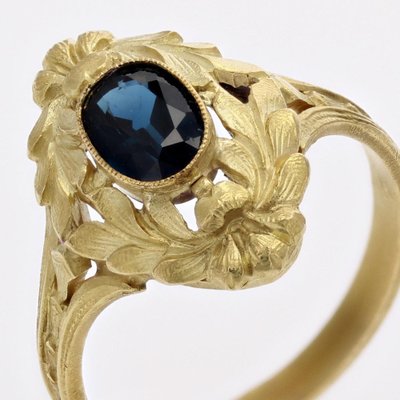 Art Nouveau 18 Karat Yellow Gold Ring with Sapphire, 1890s-OLU-1817128