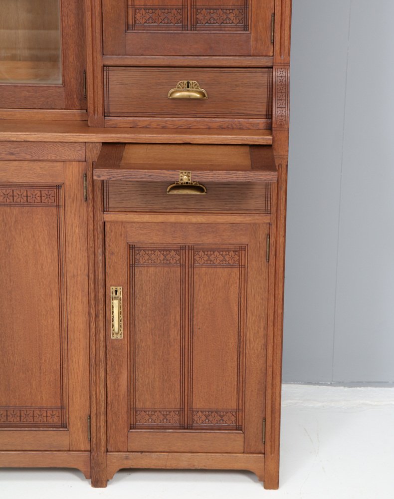 Art Nouveau Arts & Crafts Bookcase in Oak by H.F. Jansen & Zonen, Amsterdam, 1905