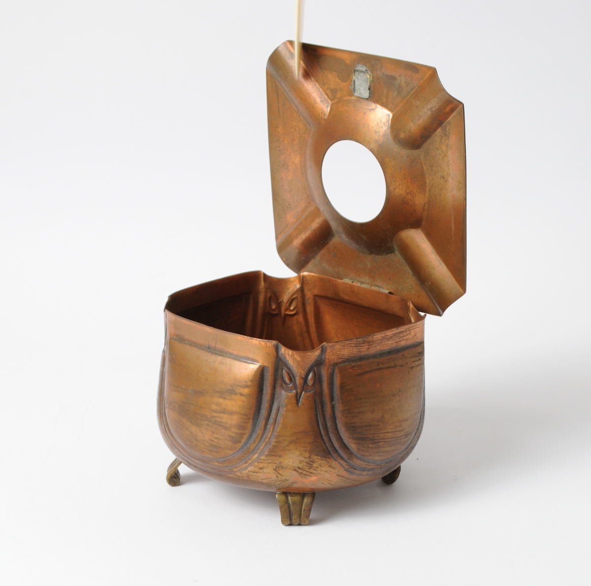 Art Nouveau Copper Ashtray by Albin Muller for Eduard Hueck