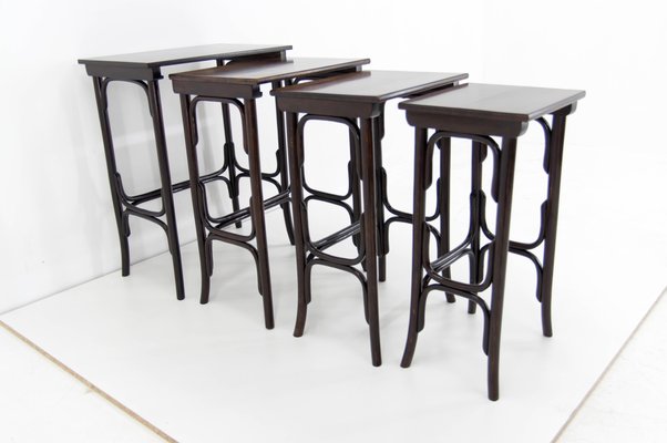 Art Nouveau Model 10 Nesting Tables from Thonet, 1900s, Set of 4-TZ-797984