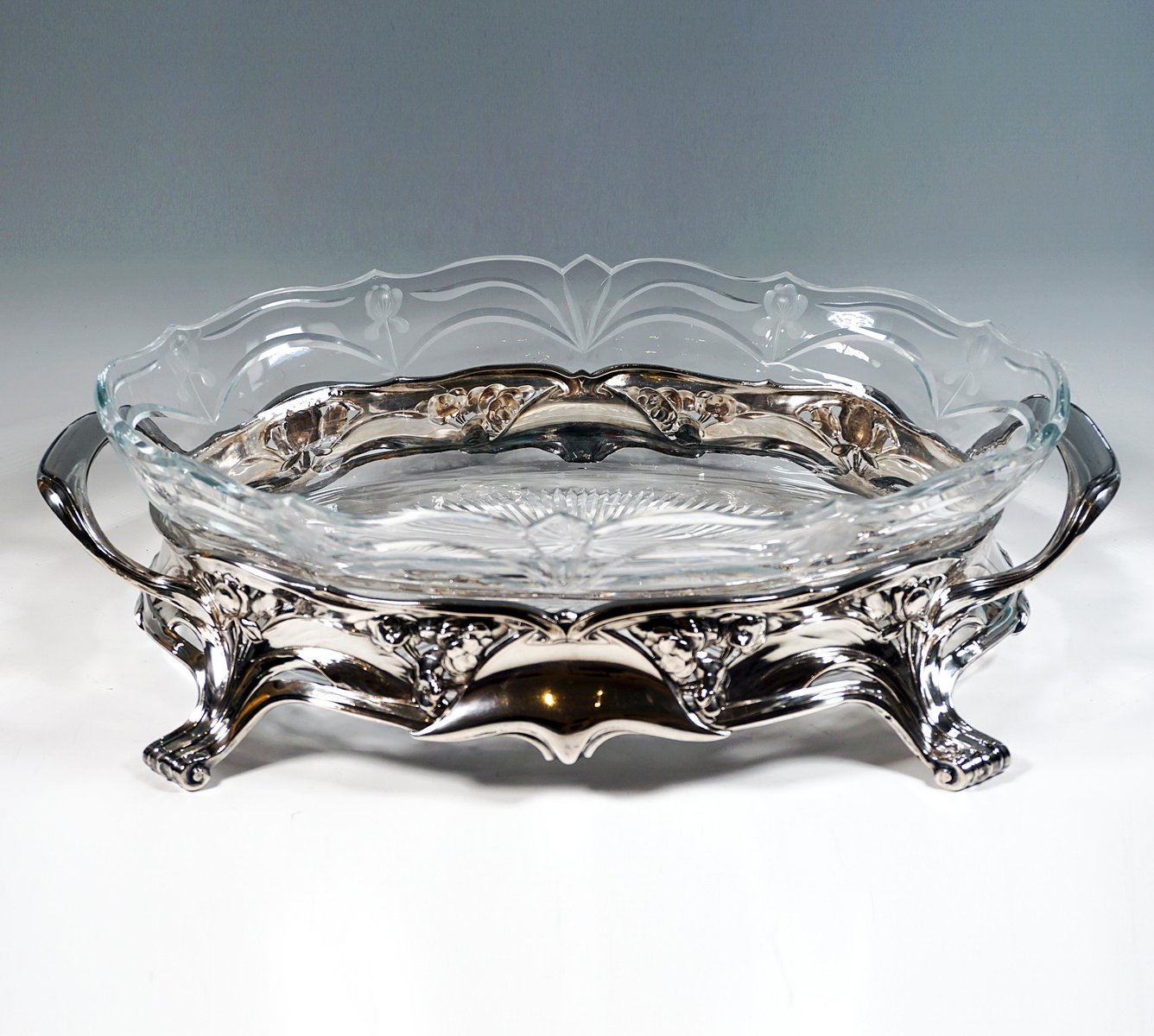 Art Nouveau Silver Jardinière by Bruckmann & Sons for Lazarus Posen, Germany, 1900s