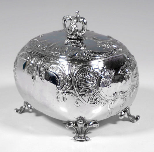 Art Nouveau Silver Sugar Box attributed to Joaef B. Gedlitzkas Sons, Vienna, 1900s