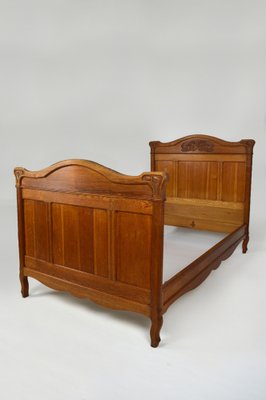 Art Nouveau Twin Beds in Carved Oak, France, 1910s, Set of 2-XNH-1719422