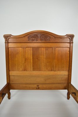 Art Nouveau Twin Beds in Carved Oak, France, 1910s, Set of 2-XNH-1719422