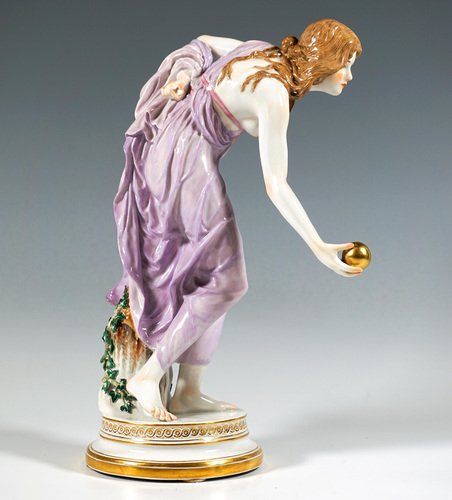 Art Nouveau Young Lady Ball Player Figure attributed to Walter Schott for Meissen, 1940s