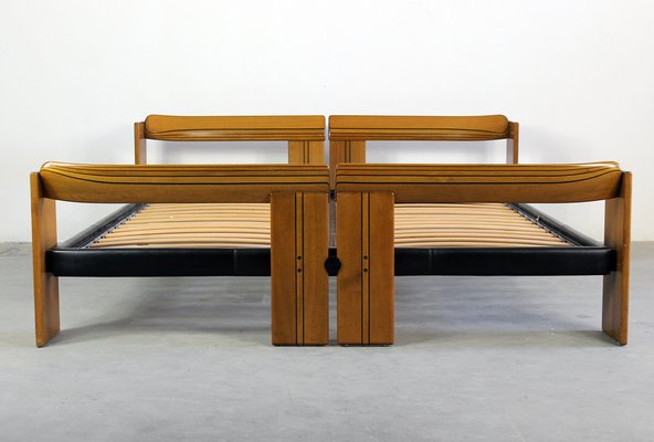 Artona Bed Frame in Walnut and Leather by Tobia & Afra Scarpa for Maxalto, 1970s-IVC-1746855