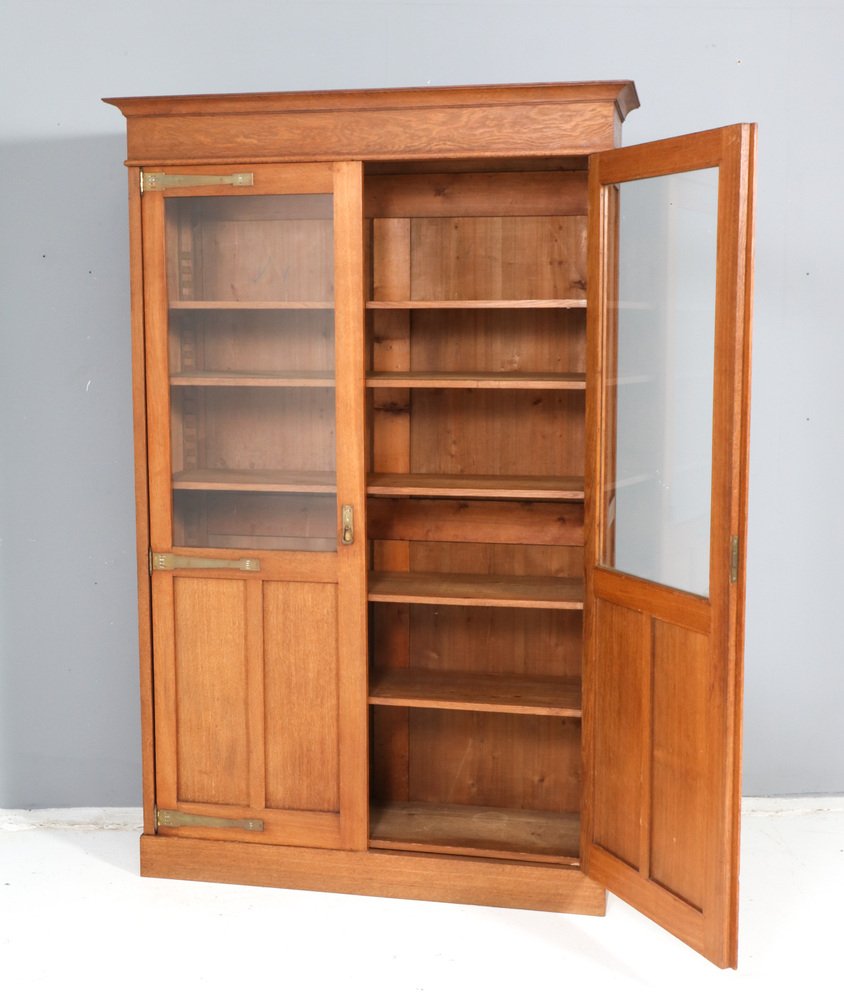 Arts & Crafts Art Nouveau Oak Bookcase, 1900s