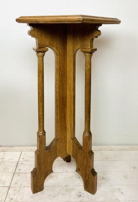 Arts & Crafts Gothic Revival Pedestal in Oak, 1920s-WZZ-1448660