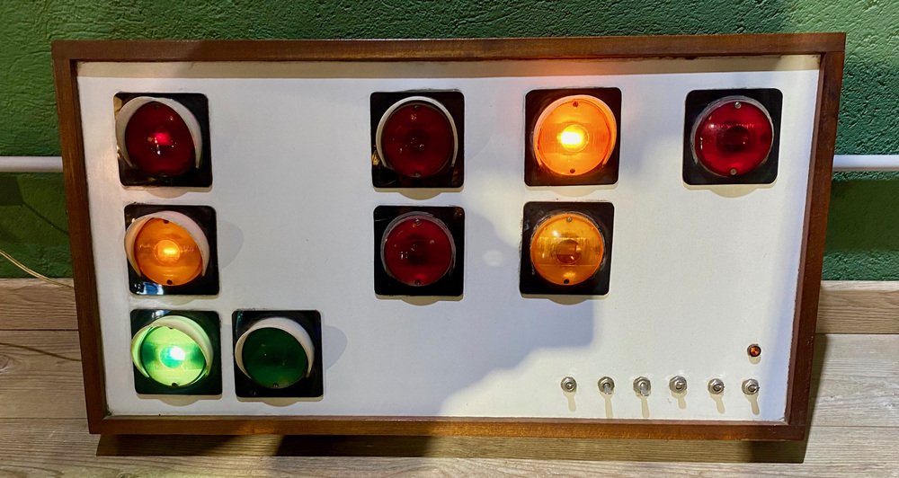 Auto Score Traffic Lights Board, 1970s