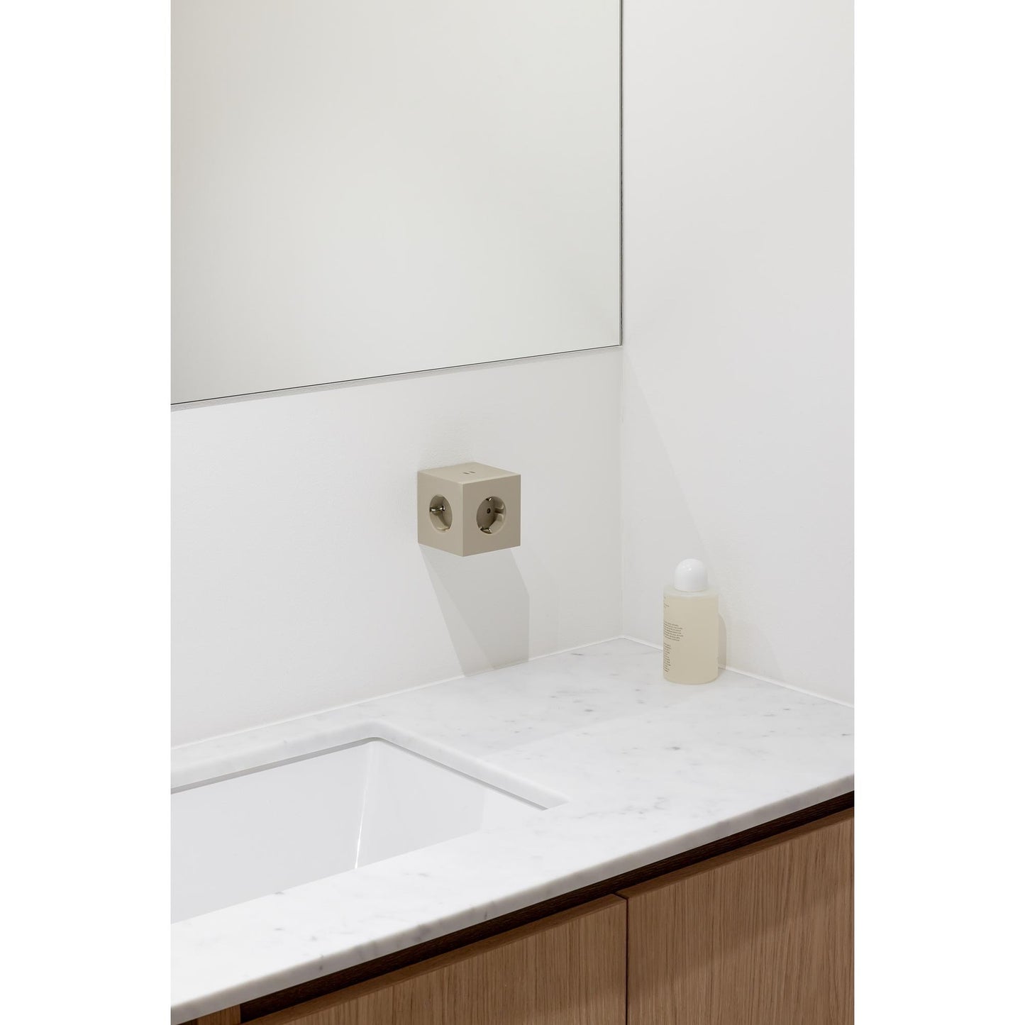Avolt Square 2 Socket Beige