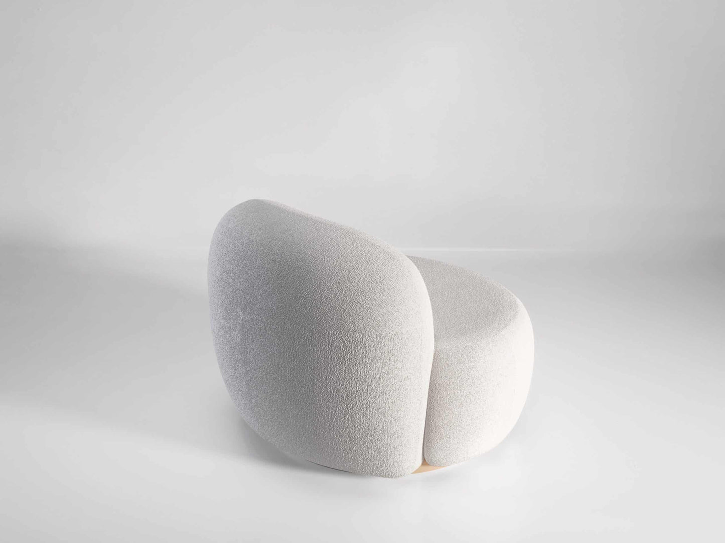 B15Z Lounge Chair
