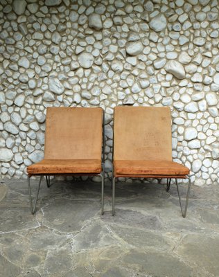 Bachelor Chairs & Ottoman by Verner Panton for Fritz Hansen, 1950s, Set of 3-ZM-979471