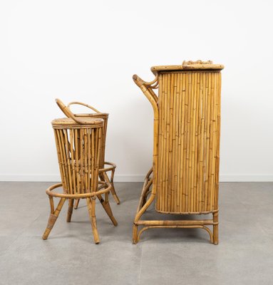 Bamboo and Rattan Cabinet Bar with Stools attributed to Tito Agnoli, Italy, 1950s, Set of 3-LYQ-1804953