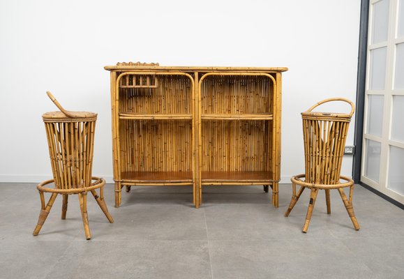 Bamboo and Rattan Cabinet Bar with Stools attributed to Tito Agnoli, Italy, 1950s, Set of 3-LYQ-1804953