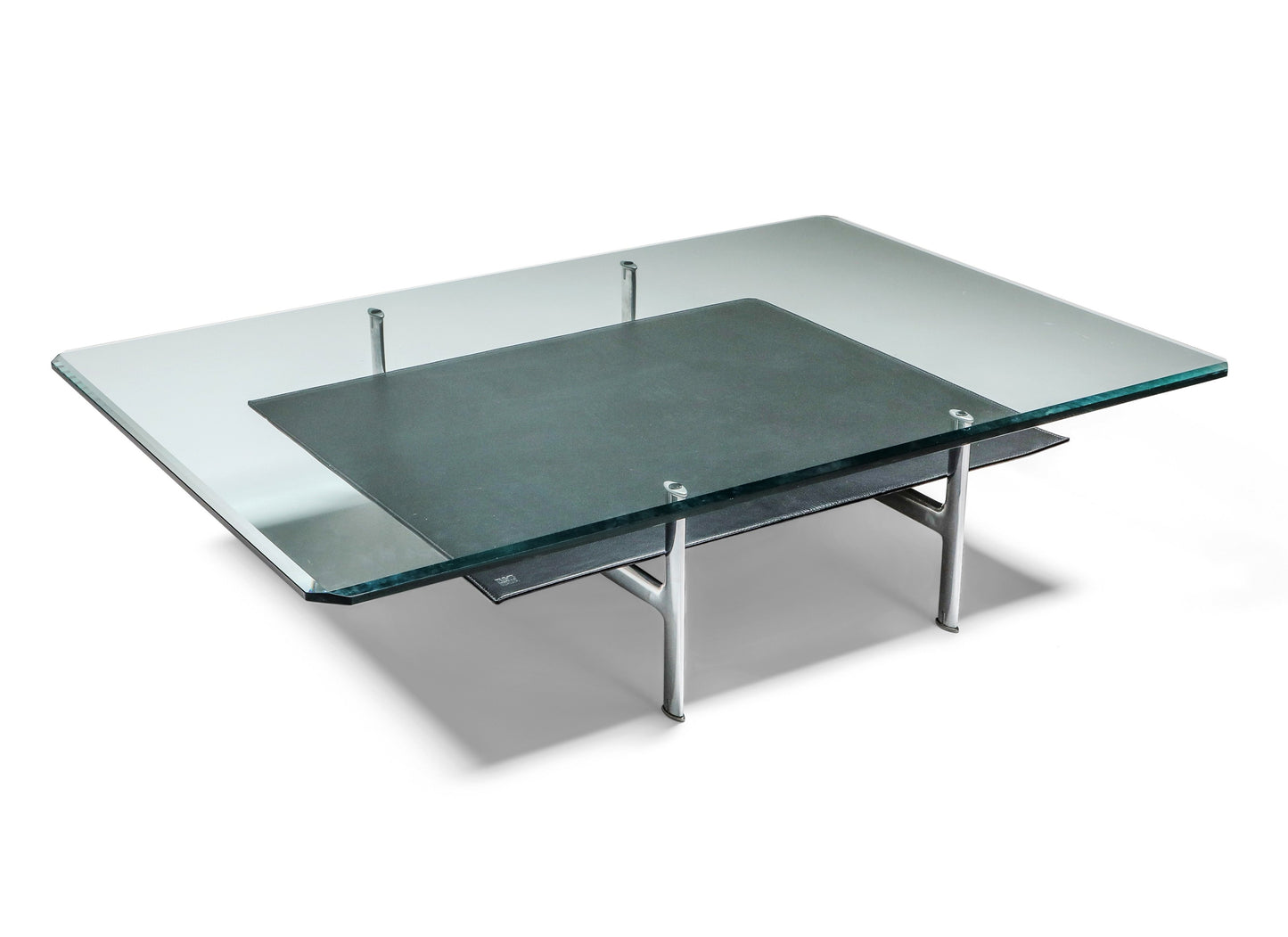 Diesis Low table with lower shelf in leather