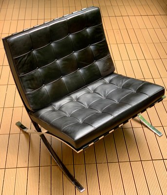 Barcelona Chair by Ludwig Mies van der Rohe for Knoll International, 1980s-JAG-951082