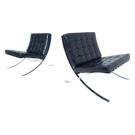 Barcelona Chairs in Black Leather by Ludwig Mies van der Rohe for Knoll, 1960s, Set of 2