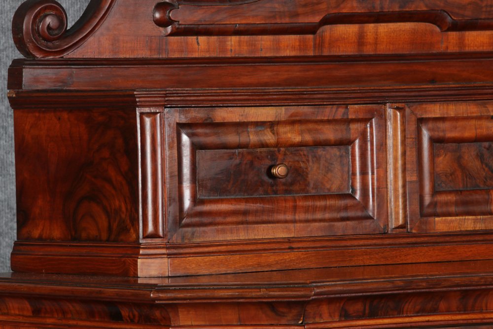 Baroque Cabinet in Walnut, Frankfurt, Germany, 18th Century