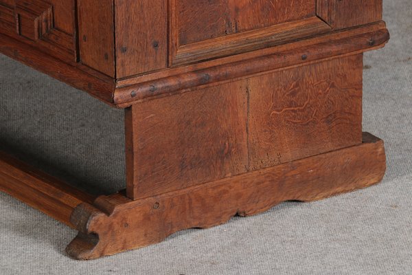 Baroque Gallery Chest in Oak, 1750s-DXD-1790802