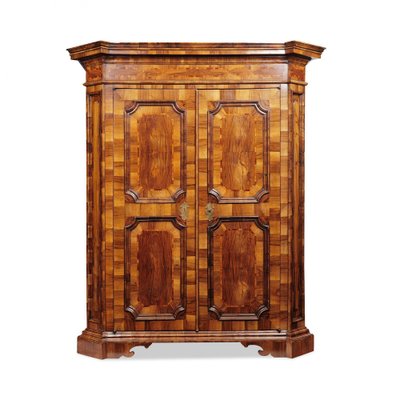 Baroque Hall Cabinet in Walnut, 1750-OGW-1770801