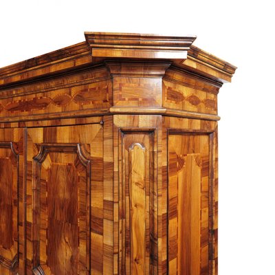 Baroque Hall Cabinet in Walnut, 1750-OGW-1770801