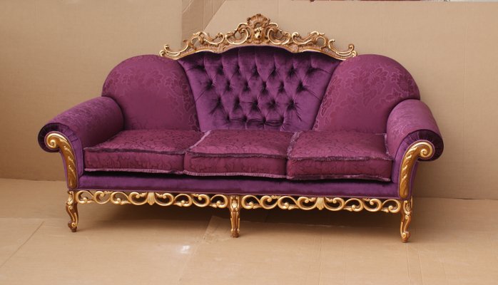 Baroque Style Carved and Gold Sofa-IYX-1180395