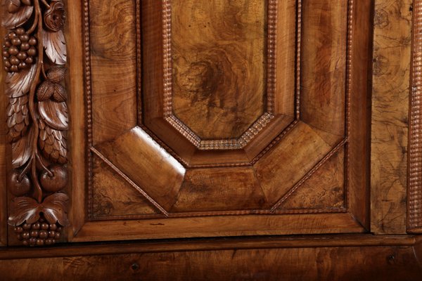 Baroque Walnut Cabinet with Carvings, 1700s-DXD-931670