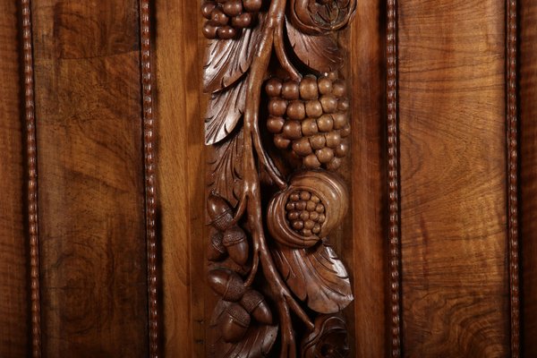 Baroque Walnut Cabinet with Carvings, 1700s-DXD-931670