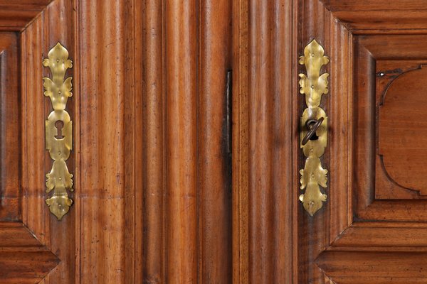 Baroque Wardrobe in Walnut, 1750s-DXD-1790272