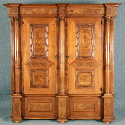 Baroque Wardrobe in Walnut, Basel, Switzerland, 1720s-DXD-1790254