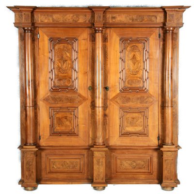 Baroque Wardrobe in Walnut, Basel, Switzerland, 1720s-DXD-1790254