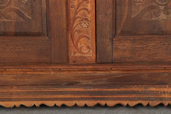 Baroque Wardrobe with Tendril Carving in Oak, 1750s-DXD-1790279