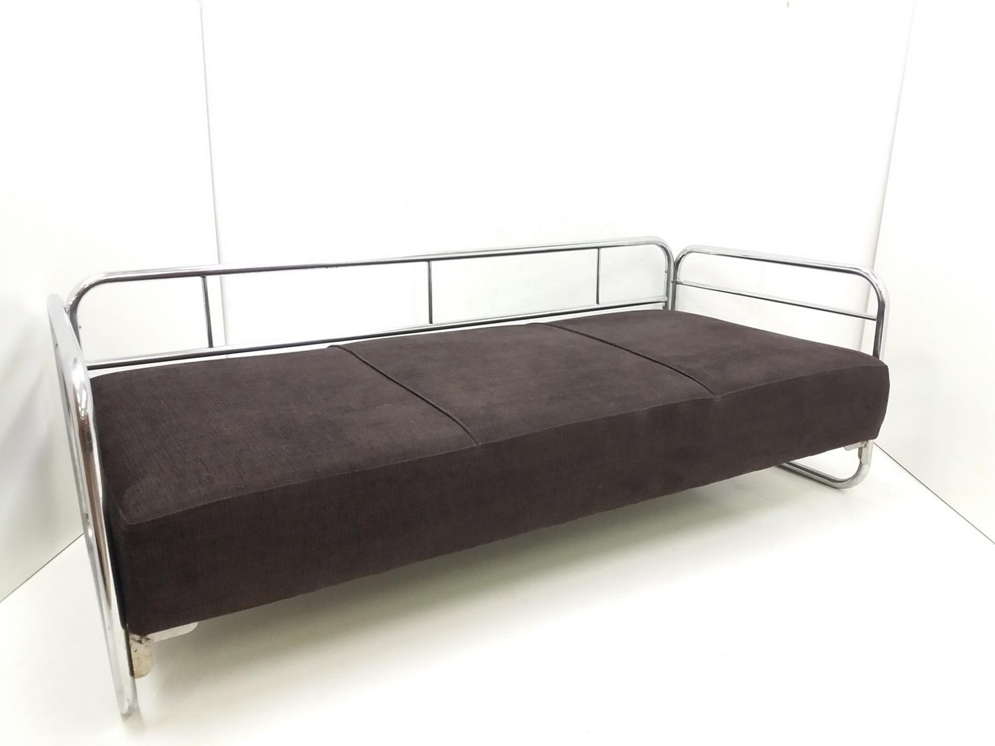 Bauhaus Chrome 3-Seater Sofa by Robert Slezák, 1940s