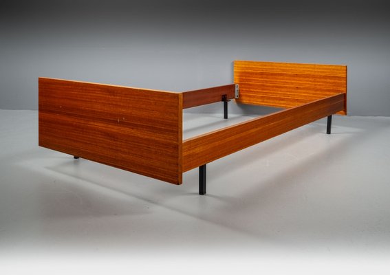 Bauhaus Model 183 Daybed in Wood, 1940s-VLO-1594228