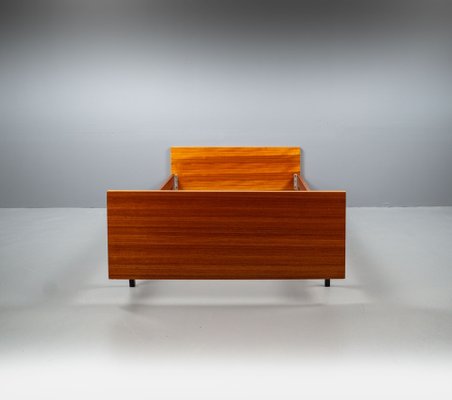 Bauhaus Model 183 Daybed in Wood, 1940s-VLO-1594228